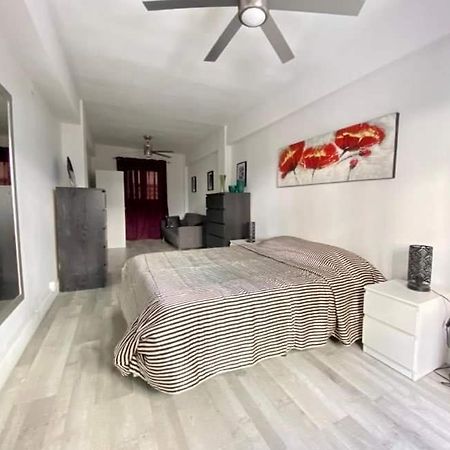 Rainbow Rentals Marques 7 Benidorm Dış mekan fotoğraf
