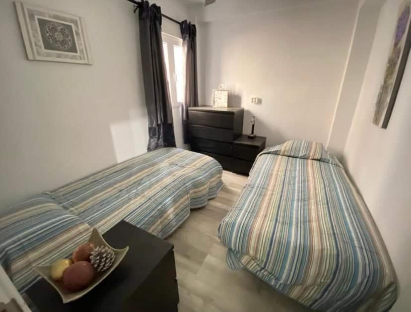 Rainbow Rentals Marques 7 Benidorm Dış mekan fotoğraf